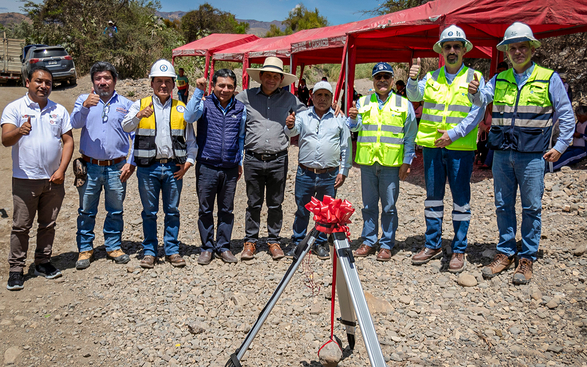 Pan American Silver Shahuindo coloca la primera piedra del Puente ...