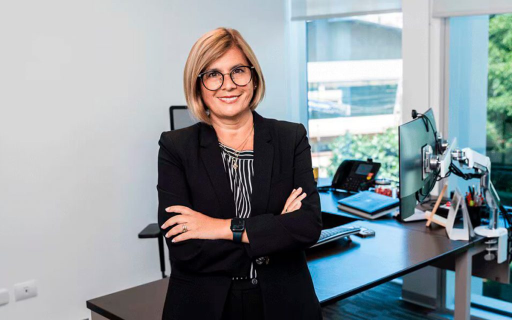 siderperu-julia-aybar-solis