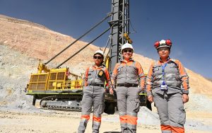 anglo-american-quellaveco-participacion-femenina