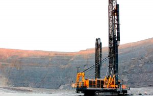 ausquest-perforacion-cangallo-cobre-arequipa