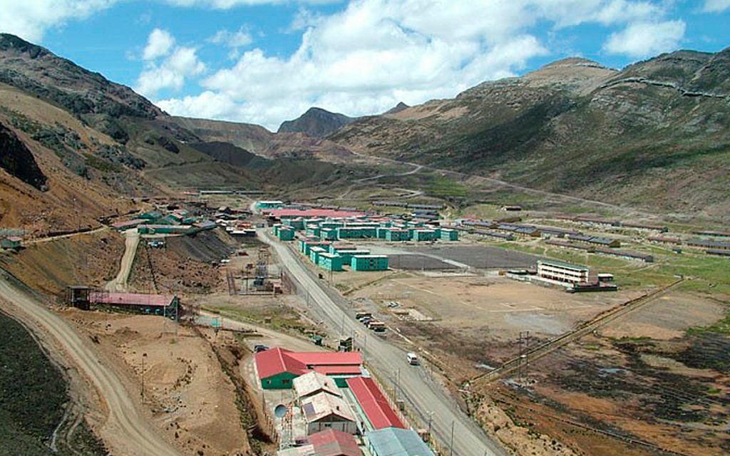 Volcan-Carahuacra-