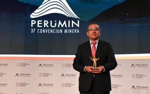 ingemmet-premio-nacional-de-mineria-perumin