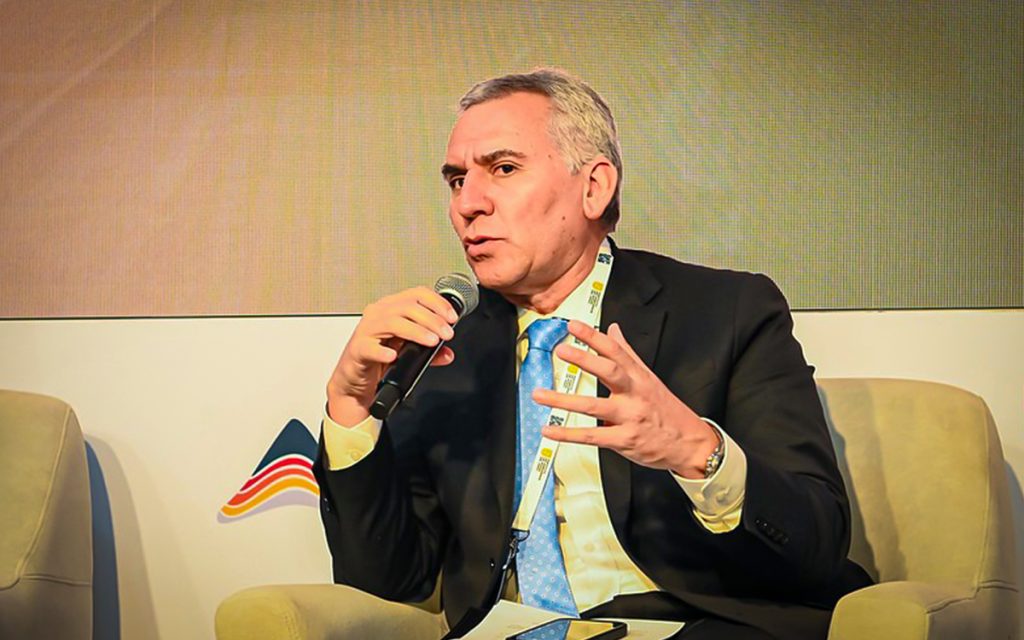 gustavo-de-vinatea-reinfo-cade-ejecutivos-2025