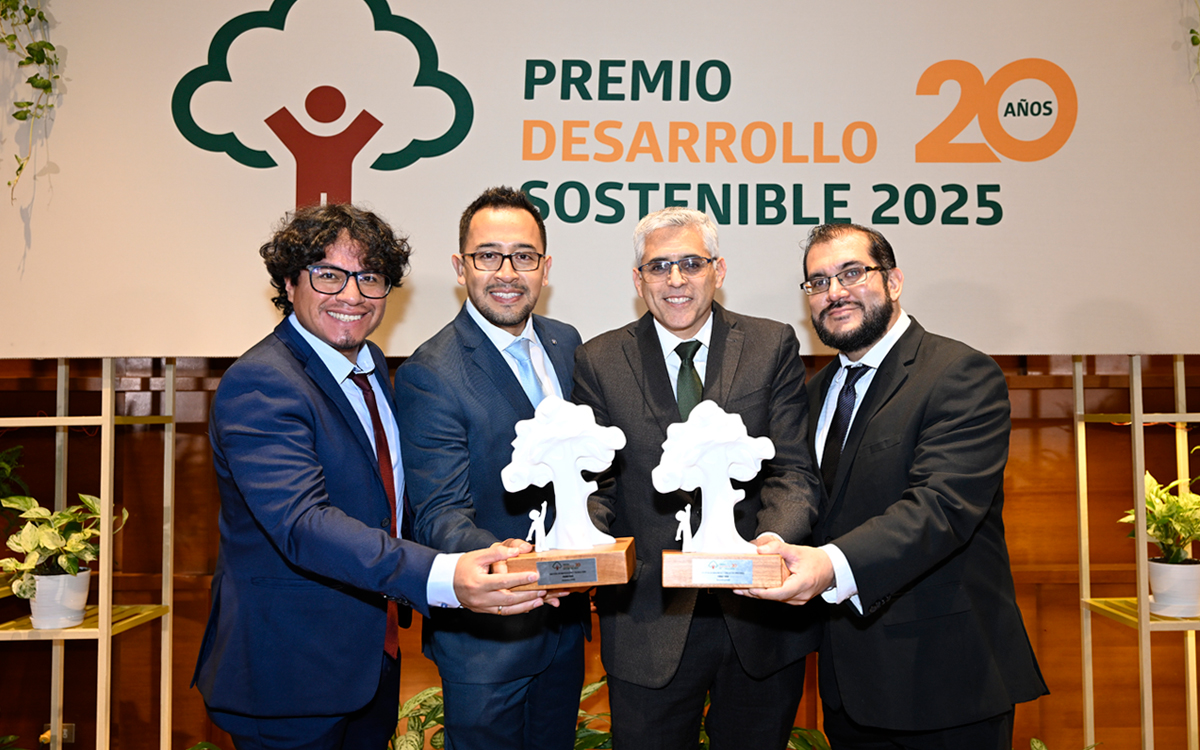 ferreyros-premio-snmpe