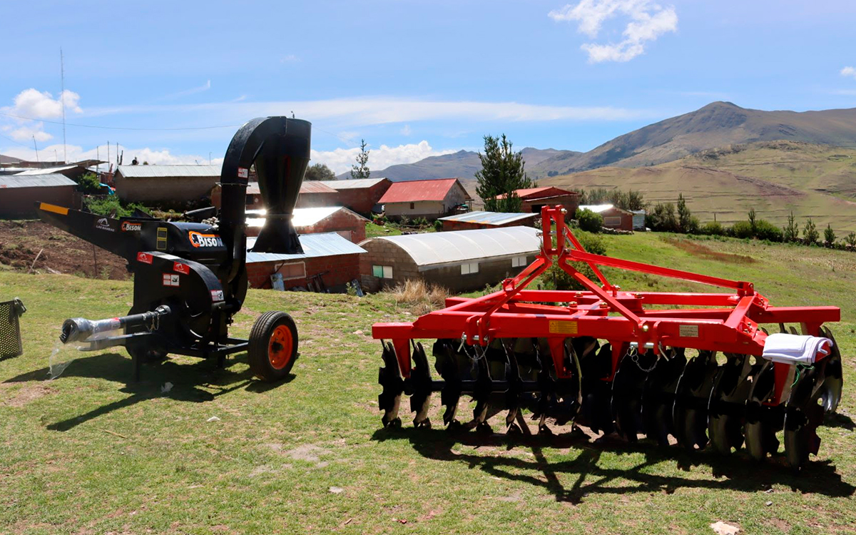 las-bambas-herramientas-agricolas