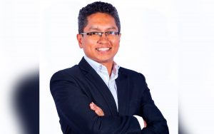 movil-bus-percy-ruiz-jefe-general-de-transporte-operaciones-mineras