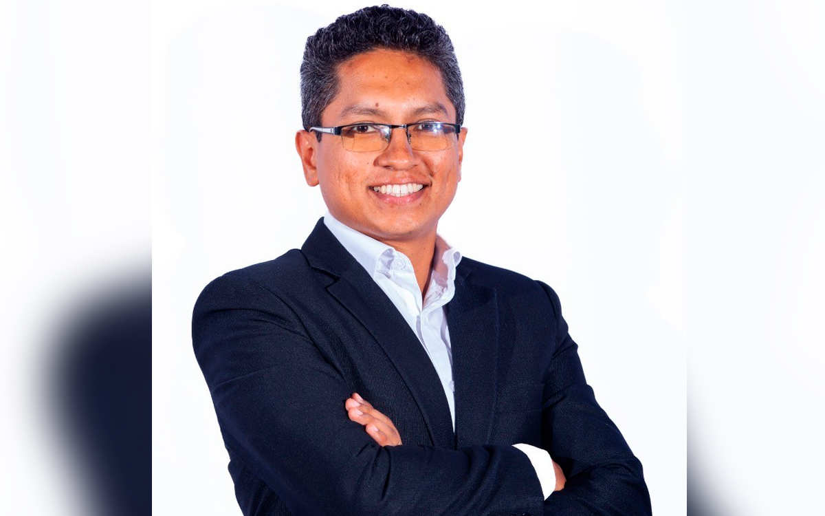 movil-bus-percy-ruiz-jefe-general-de-transporte-operaciones-mineras