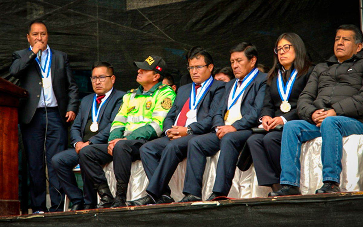 pan-american-silver-huaron-obras-agua-potable-obras-por-impuestos