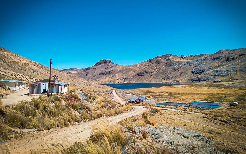 silver-mountain-mina-reliquias