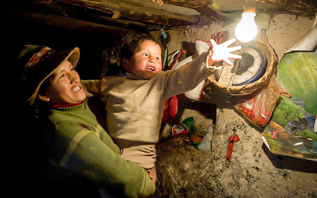 minem-electrificacion-rural-apurimac-regiones-del-peru