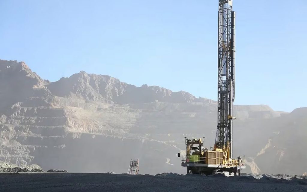 silver-mountain-reliquias