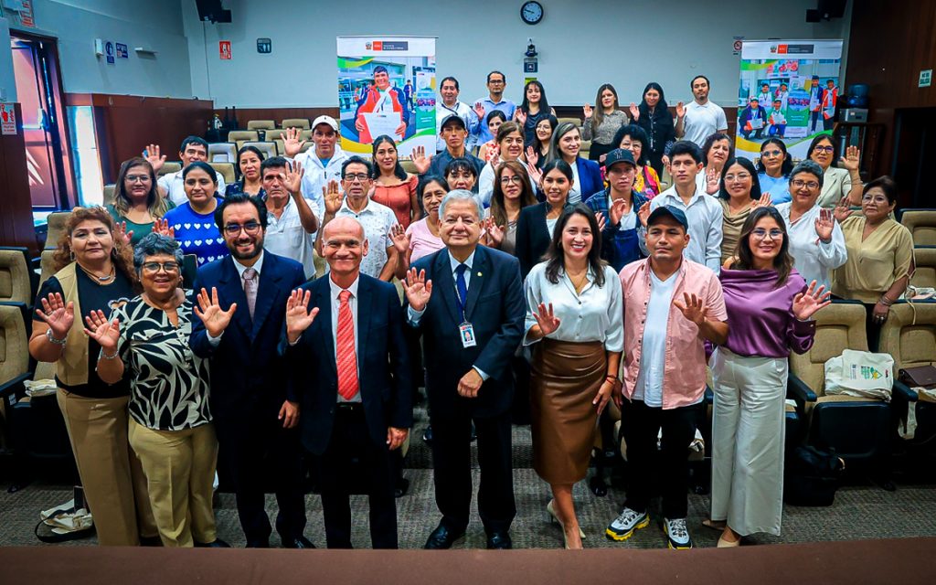 minem-pasantia-minera-tia-maria-proyecto-valiente