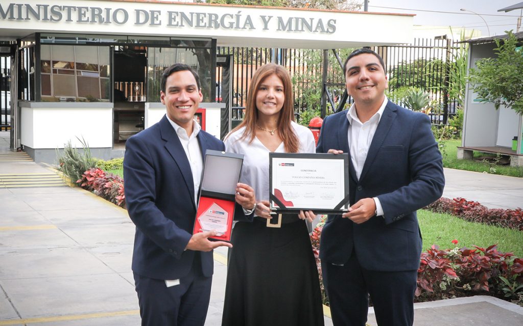 volcan-compania-minera-reconocimiento-minem-participacion-femenina