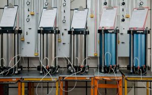 Demanda-de-ensayos-de-laboratorio-geotécnicos-crece-en-Perú,-sobre-todo,-en-el-sector-minero