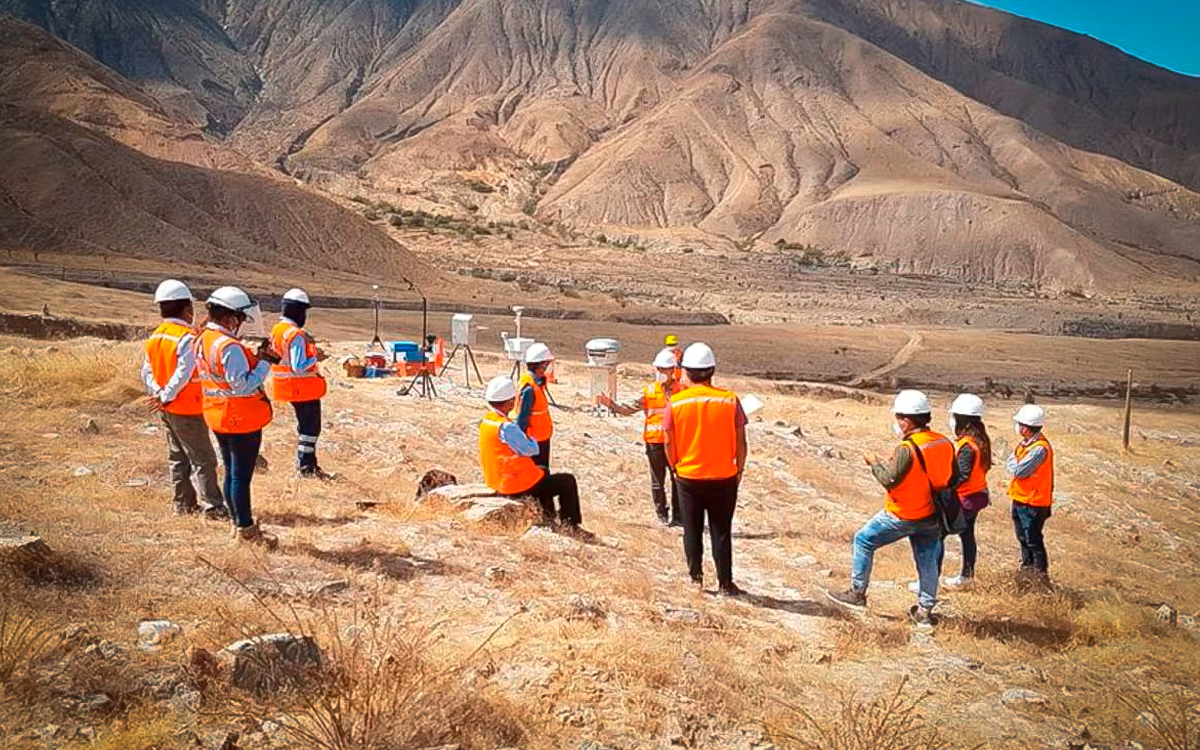 arequipa-proyecto-zafranal-economia