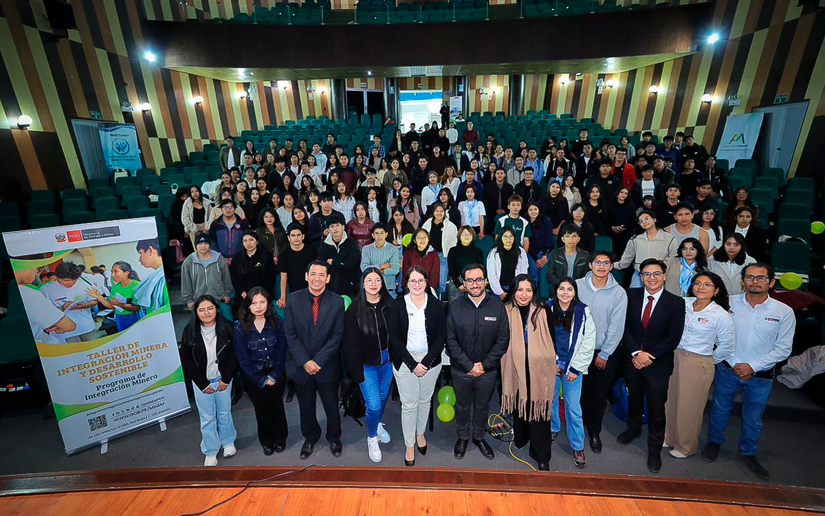 minem-capacitacion-jovenes-junin-gestion-social-mineria