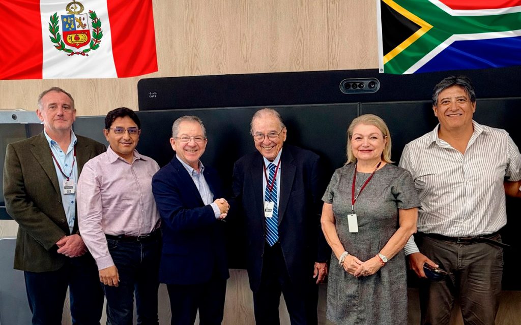 Domingo-Drago-asume-la-presidencia-de-SAPCHAM-para-impulsar-una-nueva-etapa-de-inversiones-y-comercio-entre-Perú-y-Sudáfrica