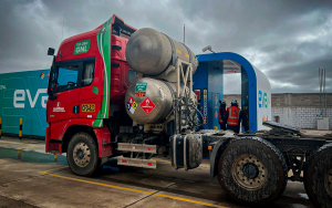 Las Bambas incorpora el primer transporte de concentrado con GNL en el Corredor Minero del Sur.