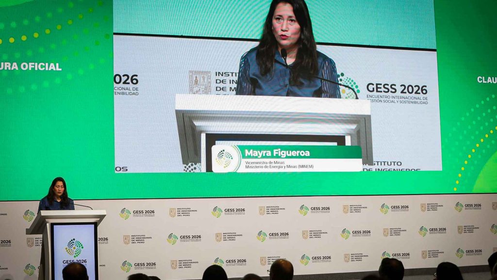 Mayra Figueroa destaca la confianza como indicador clave para el crecimiento y desarrollo del país.