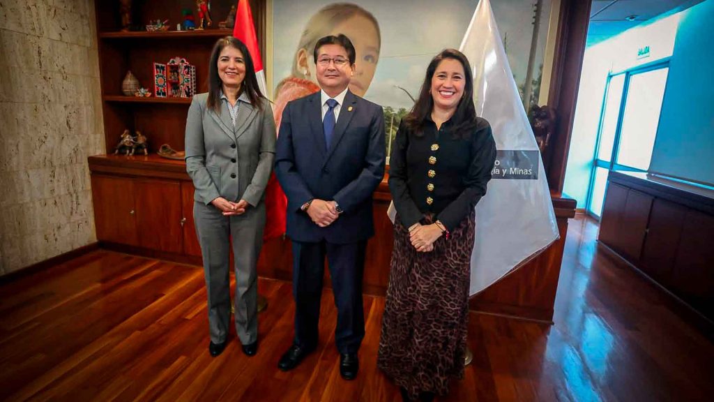 MINEM y Cerro Verde se reúnen para abordar inversiones estratégicas en Arequipa.