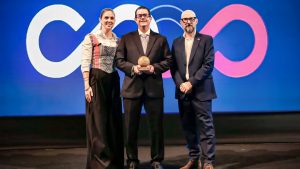 Minera Bateas recibe reconocimiento por su gestión sostenible por cuarto año consecutivo.