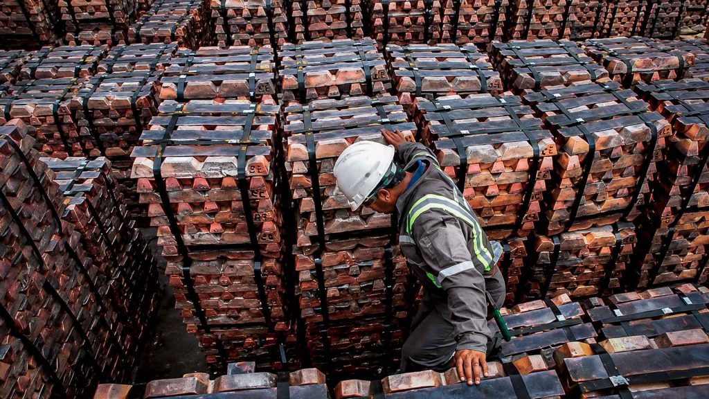 Exportaciones mineras del Perú alcanzaron US$49,584 millones impulsadas por cobre y oro