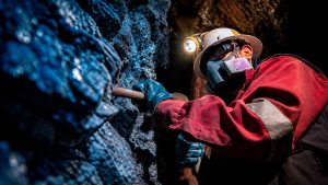 Gerentes de Operaciones registran una brecha salarial de 91% en la minería peruana