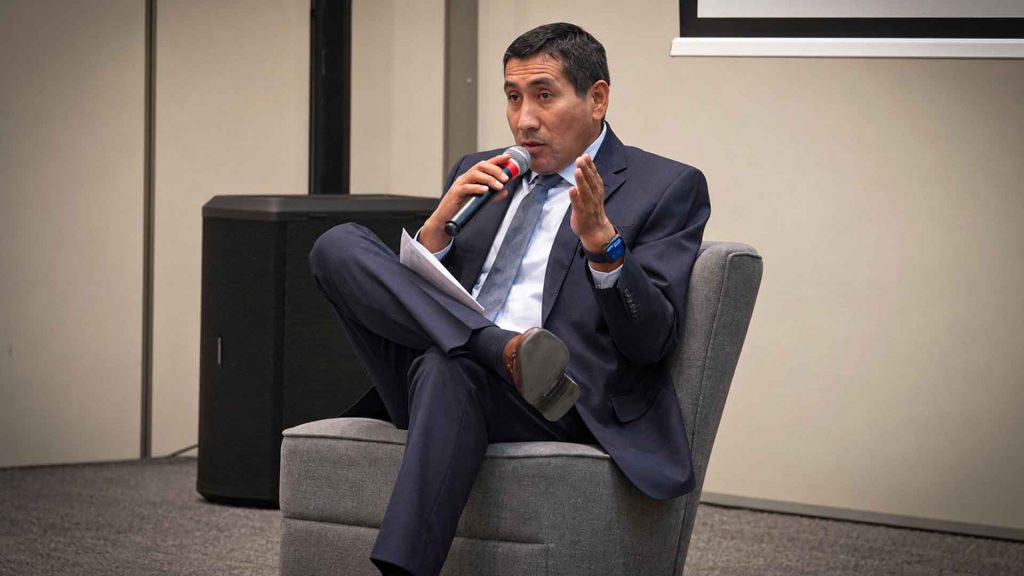 Tomás Gonzales advierte sobre demoras en permisos mineros que afectan competitividad del Perú