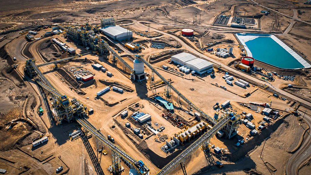 Vista de las instalaciones de Mina Justa en Ica, operación minera vinculada a Alxar