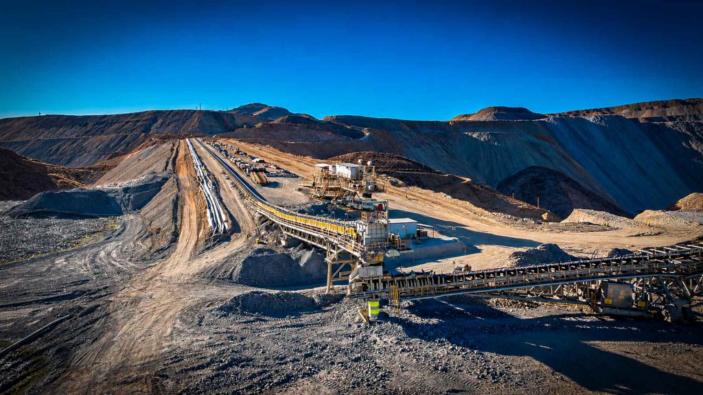 Inversión minera en Perú alcanza US$ 4,813 millones y registra un crecimiento de 42.7% entre enero y agosto de 2026.