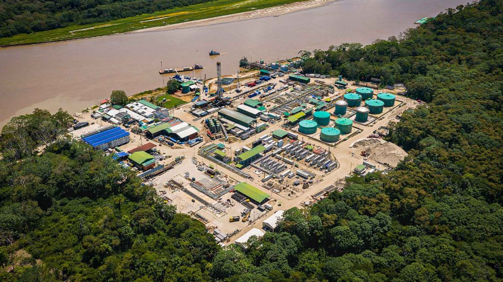 Instalaciones petroleras de PetroTal en el Campo Bretaña, Lote 95, Loreto.