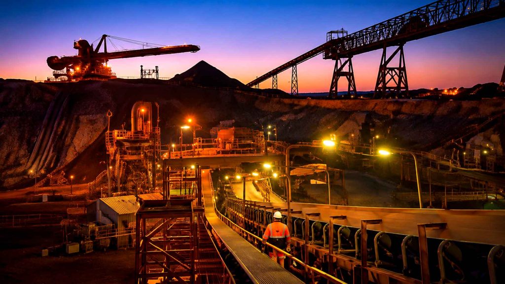 Transferencias mineras a las regiones del Perú alcanzan S/ 13,310 millones durante 2026.